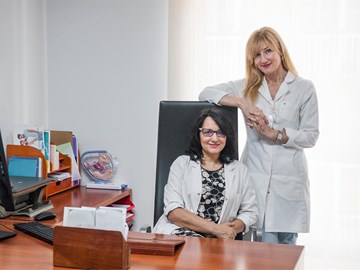 Dra. Rosa Darriba, la única ginecóloga en Galicia que desarrolla el tratamiento de miomas con radiofrecuencia y cirugía robótica