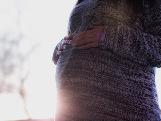 ¿Es recomendable la vacuna frente al Covid-19 en embarazadas o mujeres que planifiquen un embarazo?